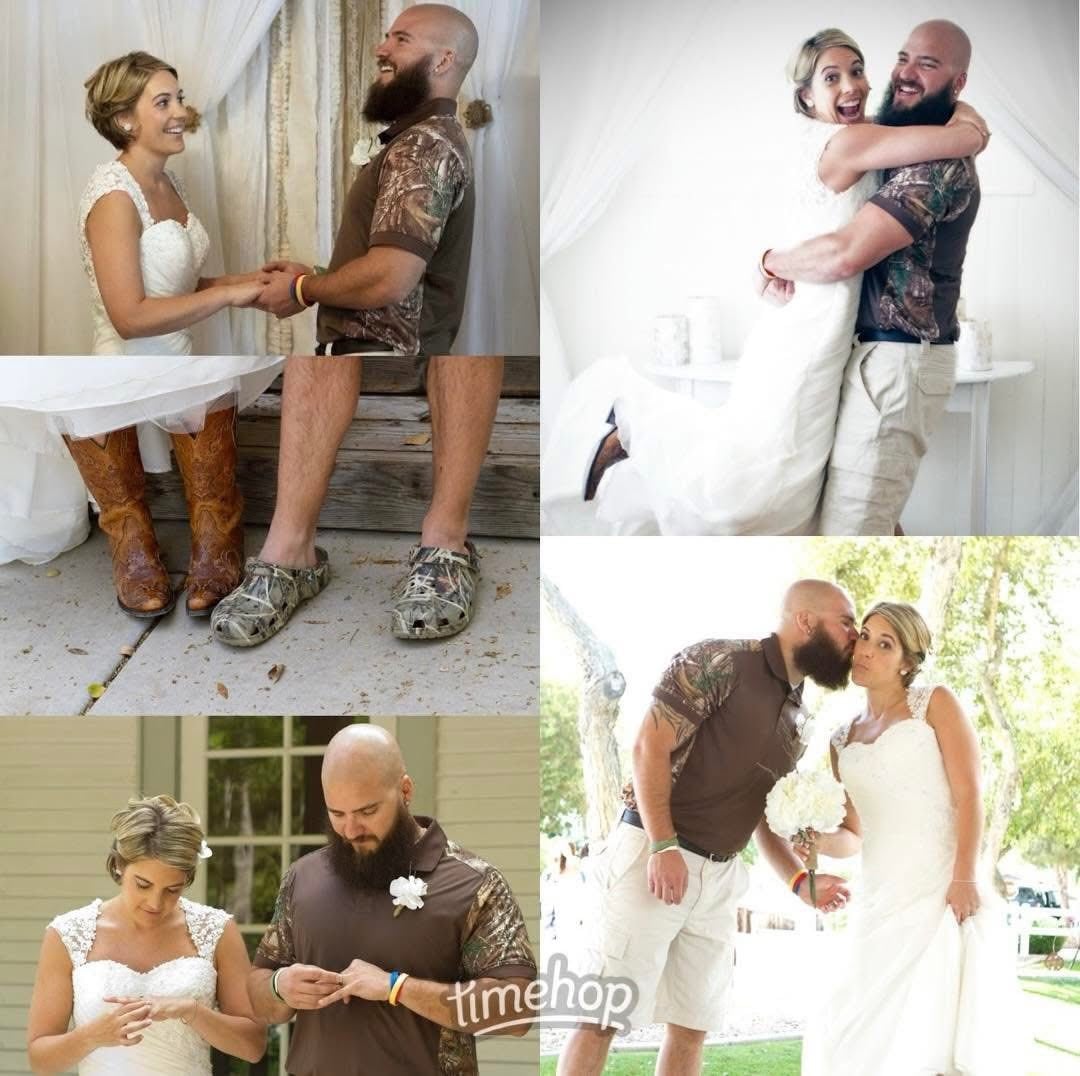 11 years! 

2 houses
3 kids
5 dogs
a few fish
a gazillion outside cats
17 chickens 
3 deer

Happy Anniversary! Thankful for our ZOO! 😘